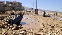 Menurut Wali Kota Derna, Abdulmenam Al-Ghaithi, sebanyak 20.000 orang diperkirakan meninggal dunia akibat banjir bandang yang melanda Libia pada Minggu (10/9/2023).  