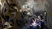 Produk bahan peledak ini didesain untuk menghasilkan energi tinggi dan mudah diaplikasikan pada pertambangan bawah tanah (underground mining) serta terowongan (tunneling).  