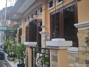 Kisah Penginapan Lawas di Gang Sosrowijayan Berkah dari Stasiun Kereta