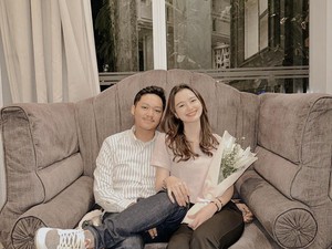 Azriel Hermansyah Ungkap Tips Awet 3 Tahun Pacaran LDR dengan Sarah Menzel