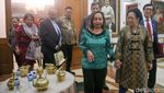 Semringah Megawati dan Eks Presiden Filipina di Jakarta