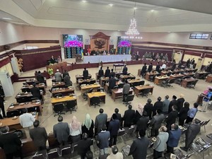 Fraksi DPRD NTB Buka Rapor Zul-Rohmi, PDIP dan PPP Beri Nilai Terendah