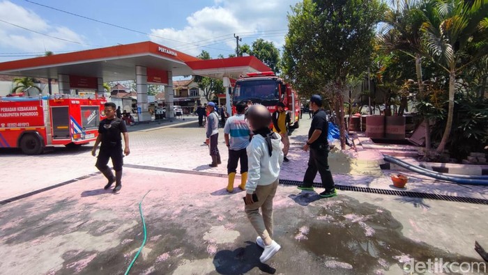 spbu di ponorogo hampir terbakar