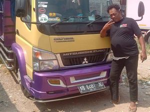 Kisah Pria Kulon Progo Bertahan Jadi Sopir Truk Meski Kehilangan Telapak Kaki