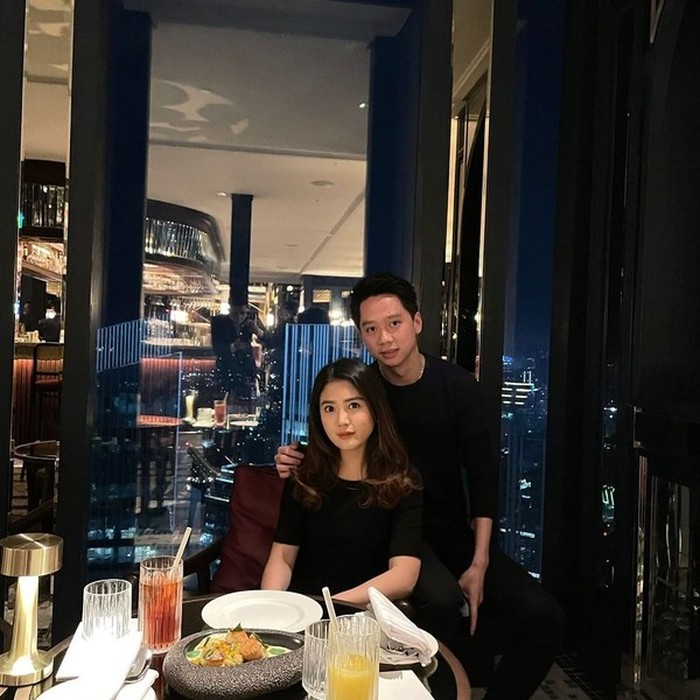 Valencia Tanoe dan Kevin Sanjaya Baby Moon dan Kulineran Mewah di Prancis