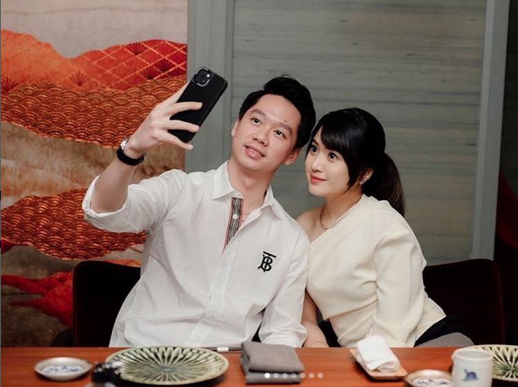 Valencia Tanoe dan Kevin Sanjaya Baby Moon dan Kulineran Mewah di Prancis