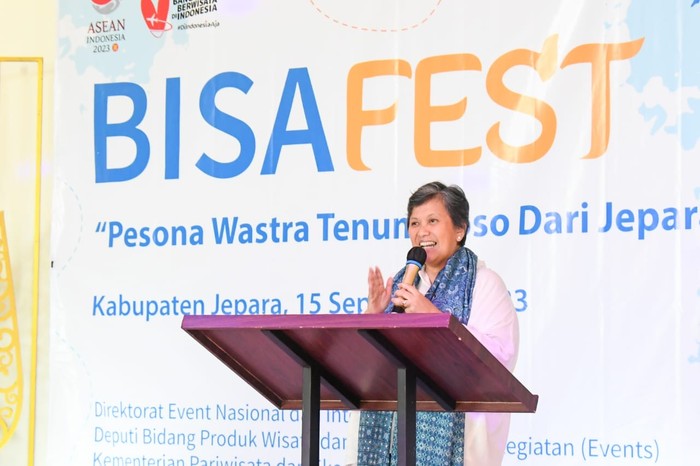 Waka MPR Sebut Pemberdayaan Tak Boleh Lunturkan Kearifan Lokal