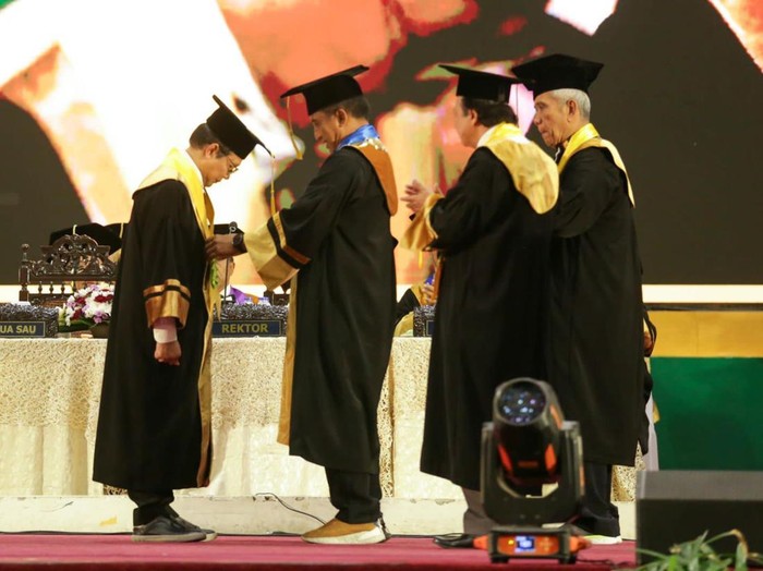 Cak Imin Apresiasi Penganugerahan Gelar Profesor Kehormatan Gus Halim