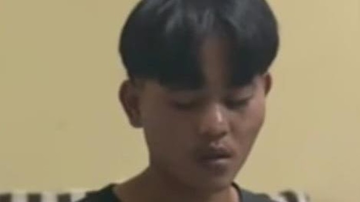 Dede Nurkholik, pelaku pembunuhan di Lubuklinggau setelah ditangkap.