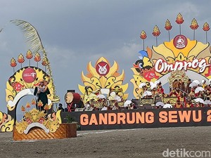 Gubernur Jatim Apresiasi Kolaborasi Gandrung Sewu dan TNI AU