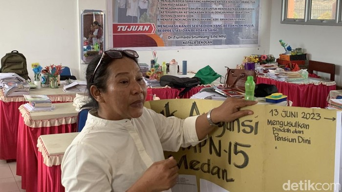 Guru-guru di SMPN 15 Medan mengaku diintimidasi dan gajinya ditahan kepala sekolah
