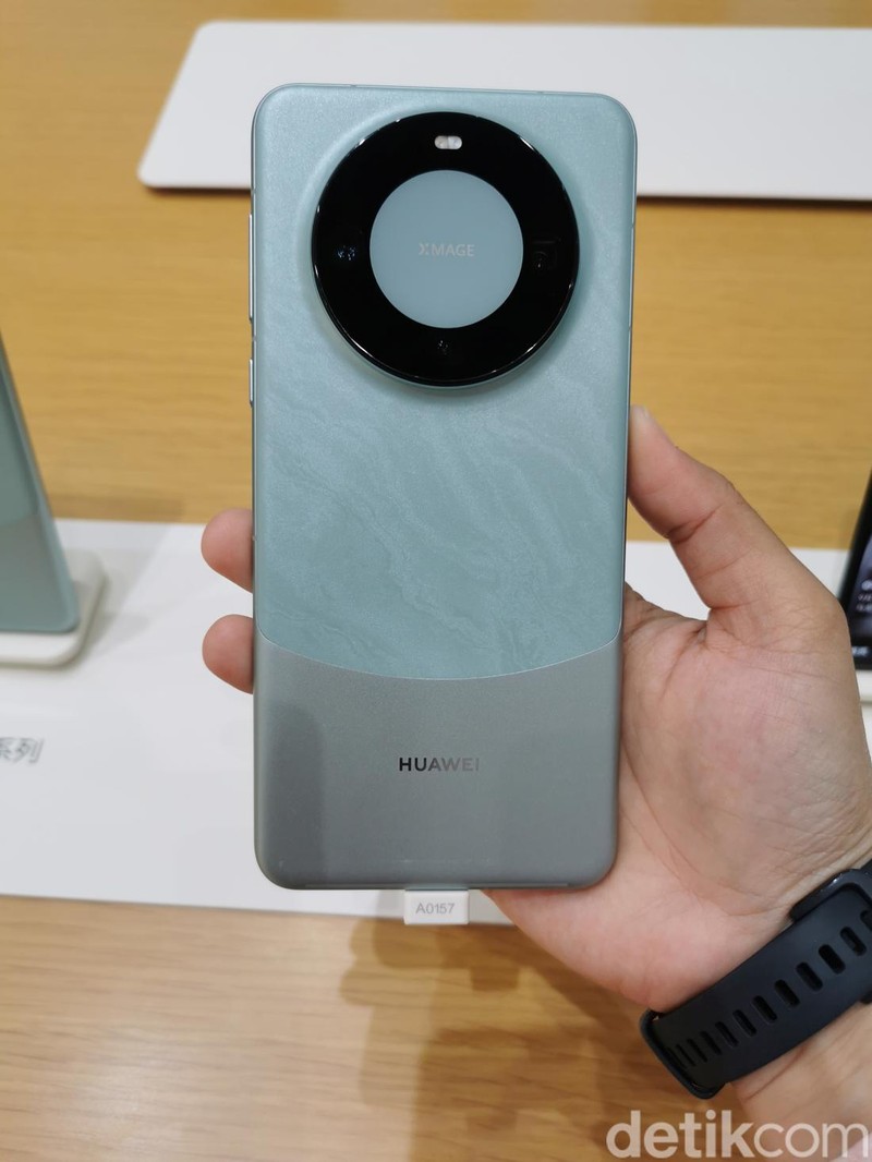 Melihat Lebih Dekat Huawei Mate 60 Pro