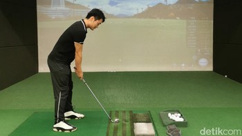Lalu ada area Golf, menggunakan smartwatch atau smartband di sini kita bisa mengetahui seberapa cepat kita memukul bola dan bagaimana tingkat ayunan saat memukul bola. Foto: Josina/detikcom