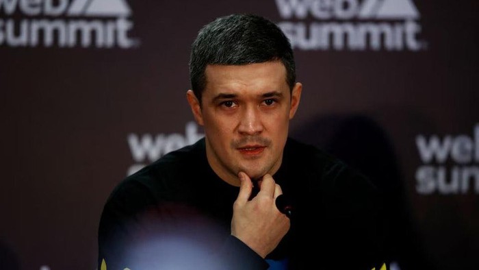 Mykhailo Fedorov, Vice Prime Minister and Minister of Digital Transformation of Ukraine attends a news conference at the Web Summit, Europes largest technology conference, in Lisbon, Portugal, November 3, 2022. REUTERS/Pedro Nunes/file photo Acquire Licensing Rights