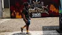 Para seniman dapat menumpahkan berbagai kreativitas ala street art dengan mengangkat tema nasionalisme. 