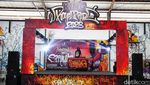 Seniman Grafiti Adu Kreativitas di Festival King Royal Pride