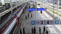 Stasiun Kereta Cepat Tegalluar memiliki empat jalur rel kereta. 