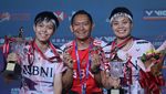 Potret Apriyani/Fadia di Podium Juara Hong Kong Open 2023