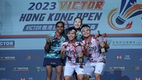 Apri/Fadia mengalahkan Pearly Tan/Thinaah Muralitharan dalam duel sengit tiga gim. Foto: Dok. PP PBSI