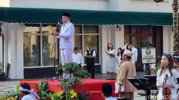 Drama Kolosal Refleksi Perobekan Bendera 2023