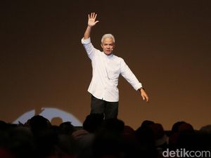 Kelakar Ganjar di FISIP UI: Saya Diundang Pasti Karena Survei