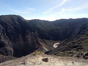 Dear Pendaki, Tak Boleh Ada Petasan di Gunung Ciremai saat Tahun Baru
