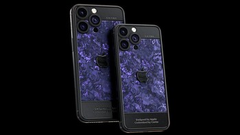 Selanjutnya ada varian Starry Night yang panel belakangnya dihiasi motif marmer berwarna violet. Caviar mengklaim pola ini dipilih karena terinspirasi oleh lukisan Vincent Van Gogh. Foto: Caviar