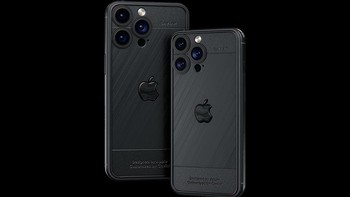 Selanjutnya ada varian Titan Black yang terlihat lebih kalem. Varian ini menggunakan titanium dalam dua finish, matte dan shiny, serta lapisan PVD. Foto: Caviar