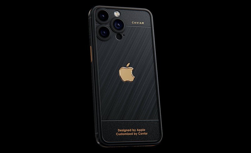 iPhone 15 Pro berlapis emas