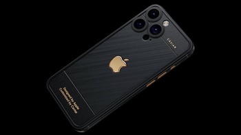 Ponsel unik ini dilepas dengan harga USD 8.060 untuk varian iPhone 15 Pro 128GB (Rp 123 jutaan) dan USD 8.840 (Rp 135 jutaan) untuk iPhone 15 Pro Max 256GB.  Foto: Caviar