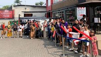 Antusiasme warga Jakarta terlihat disini. Selain audisi offline, audisi daring (online) juga dilakukan untuk memberikan kesempatan bagi seluruh masyarakat Indonesia untuk berpartisipasi dalam pencarian bakat ini.