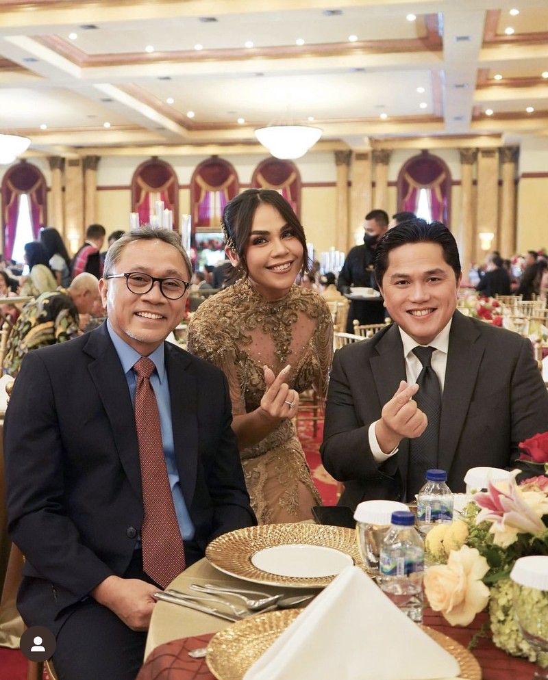 Keseruan Melaney Ricardo Saat Jajan Bakso hingga Makan di Restoran Mewah