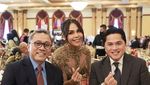 Keseruan Melaney Ricardo Saat Jajan Bakso hingga Makan di Restoran Mewah