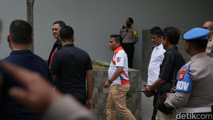 Kondisi Terkini Museum Nasional Pasca Kebakaran Kebakaran melanda Museum Nasional, Jakarta Pusat tadi malam. Usai dilalap si jago merah, Museum Nasional kini disterilkan dan polisi lakukan olah TKP, Minggu (17/9/2023).