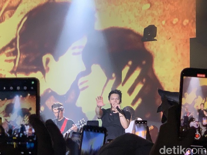 Konser NOAH di Bandung, Sabtu (16/9/2023).