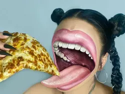 Bukan Photoshop! Kerennya Makeup Seni 3D di Wajah