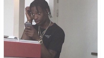 Kapan ya Onana bisa menangkis tendangan ke gawang MU? Foto: Twitter