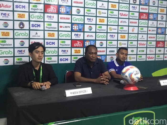Pelatih Kepala PSIM Jogja, Kas Hartadi saat jumpa pers usai laga vs PSKC Cimahi di Stadion Mandala Krida Jogja, Minggu (17/9/2023).