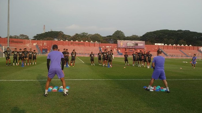 Persik Kediri vs Persija