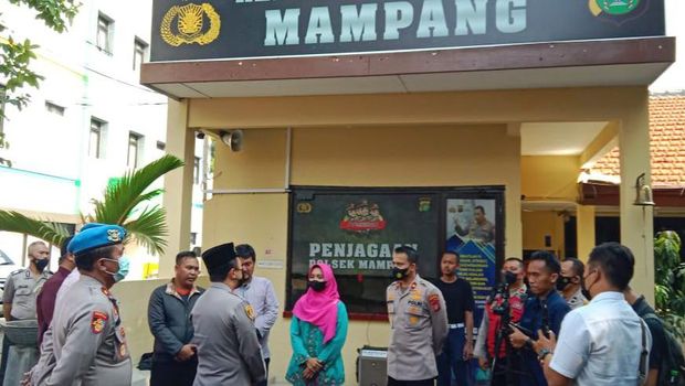 Polisi mengamankan belasan remaja yang hendak tawuran (dok istimewa)