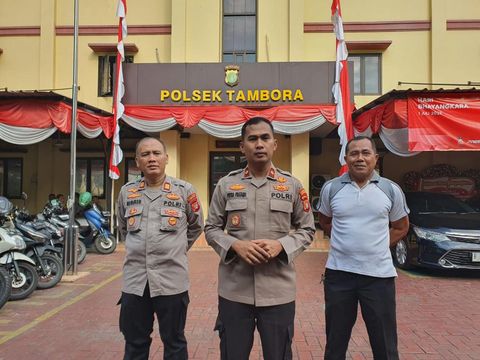 Polsek Tambora mengungkap kasus pemerkosaan anak di bawah umur oleh juru parkir liar, Minggu (17/9/2023).