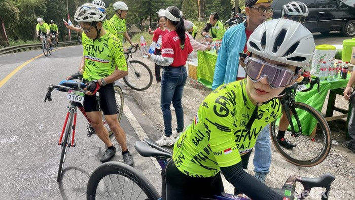 Sebanyak 2000 peserta ramaikan event Balap Sepeda Internasional Grand Fondo New York (GFNY) Bali 2023, Minggu (17/9/2023).