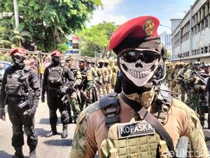 Semarak Kirab HUT TNI AL ke-78 di Surabaya, Ada Parade Drum Band-Alutsista