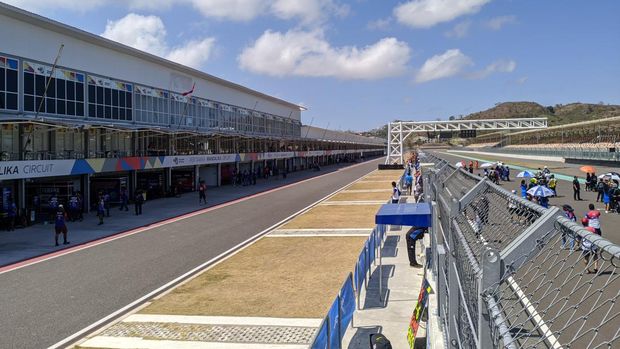 Area paddock utama Sirkuit Mandalika.