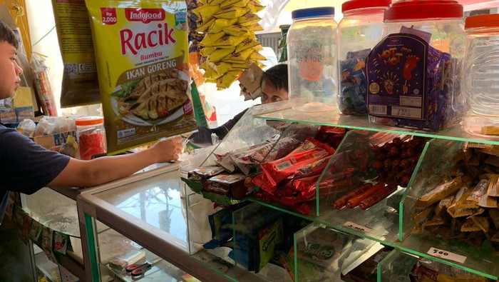 Warung Madura tetap eksis