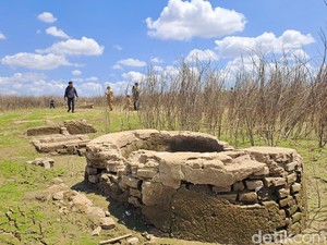 Sederet Fenomena di Waduk Gajah Mungkur, Kemunculan Makam Kuno-Jejak Permukiman