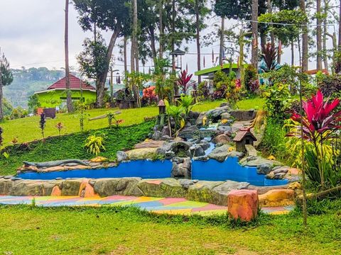 Bumi Perkemahan Wisata Alastuwo Magetan. Bumi Perkemahan Wisata Alastuwo Magetan.