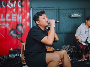 Lirik Lagu Taman Jurug Denny Caknan, Cahyaning Bulan Nrajang Pucuk Ing Cemoro