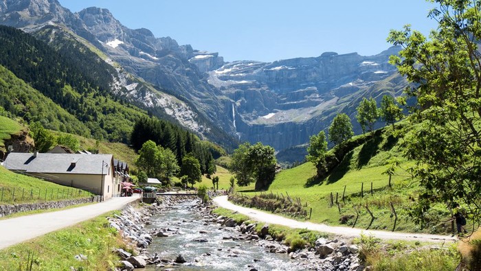 Desa Gavarnie di Prancis