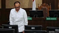 Sidang kasus gratifikasi dan tindak pidana pencucian uang (TPPU) dengan terdakwa Rafael pun dilanjutkan ke tahap pembuktian.  
